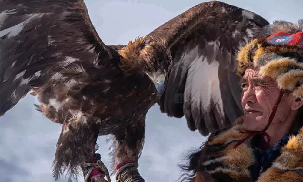 Golden Eagle Festival 2026: A Guide to Mongolia’s Eagle Hunters